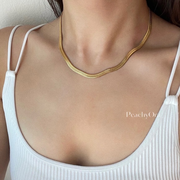 CLOSING SALE!🔅18K Gold Plated 5mm Snake Chain Necklace - Picture 8 of 8